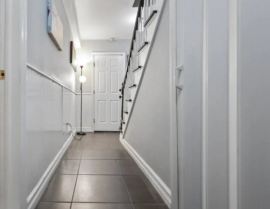 Unique, Cozy, And Spacious Basement Apt Close To Nyc Guttenberg United States