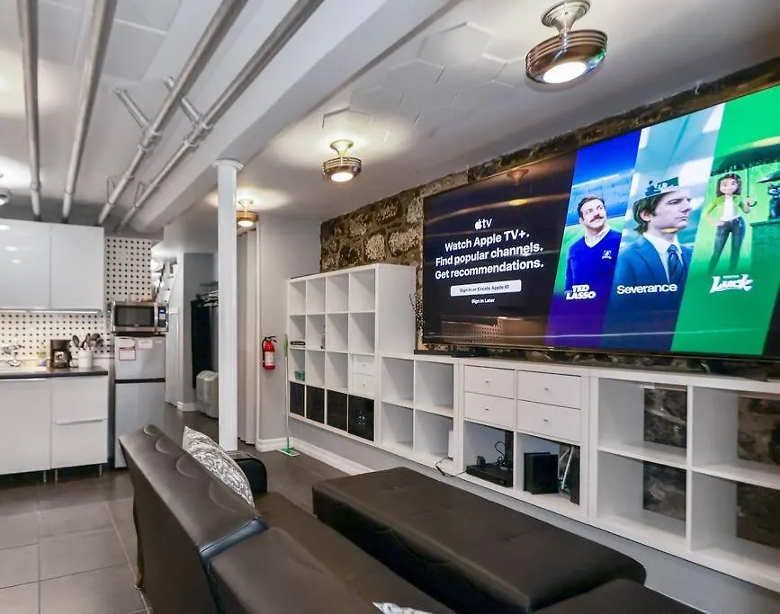 Unique, Cozy, And Spacious Basement Apt Close To Nyc Guttenberg 0*,  United States