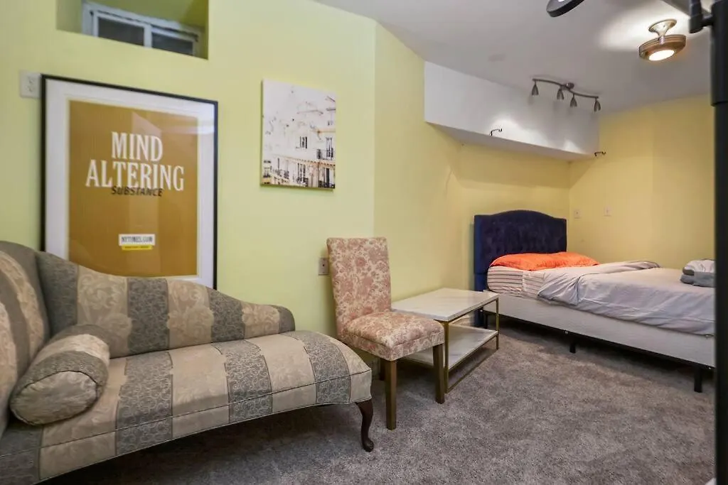 Unique, Cozy, And Spacious Basement Apt Close To Nyc Guttenberg